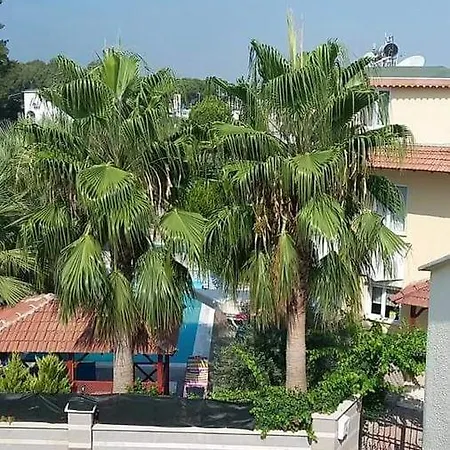 Villa Belek Resort *